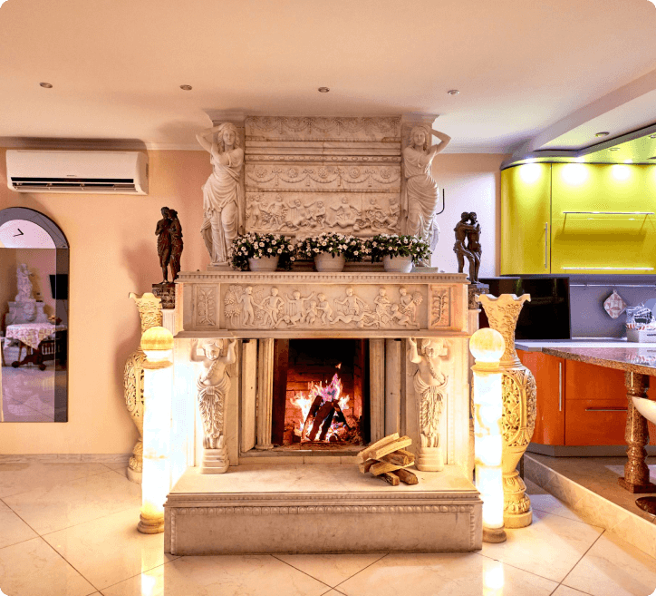 Камін в будинку